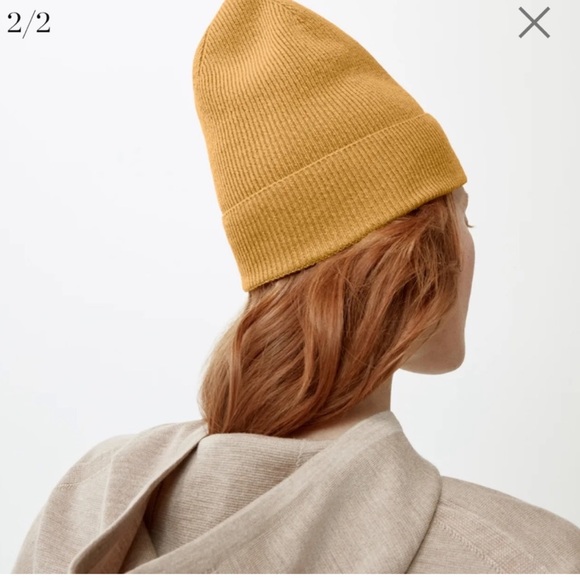 Canada Goose Cashmere Wool Hat Beanie Heirloom Gold Lightweight Women’s main image 5